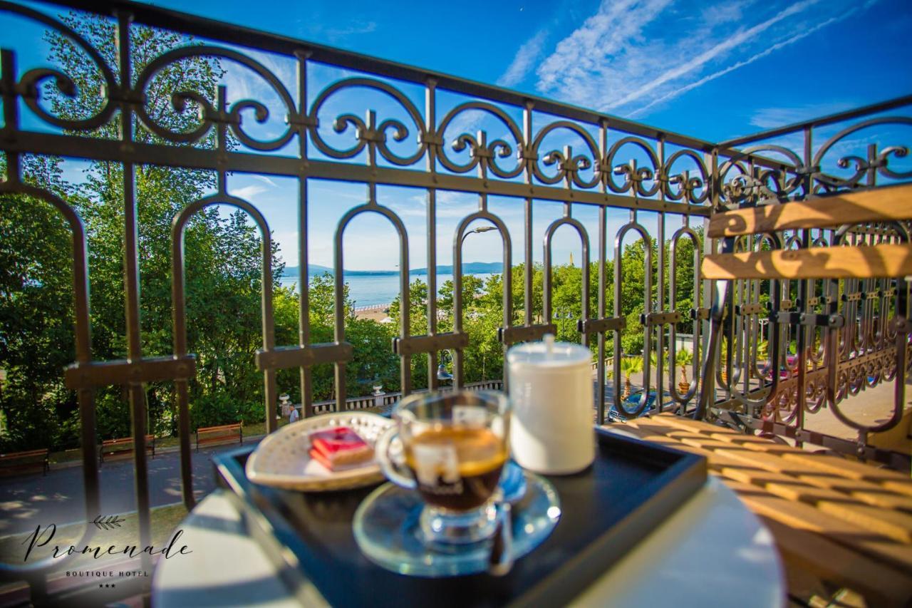 Hotel Residence Promenade Burgas Zewnętrze zdjęcie View from the balcony of the hotel