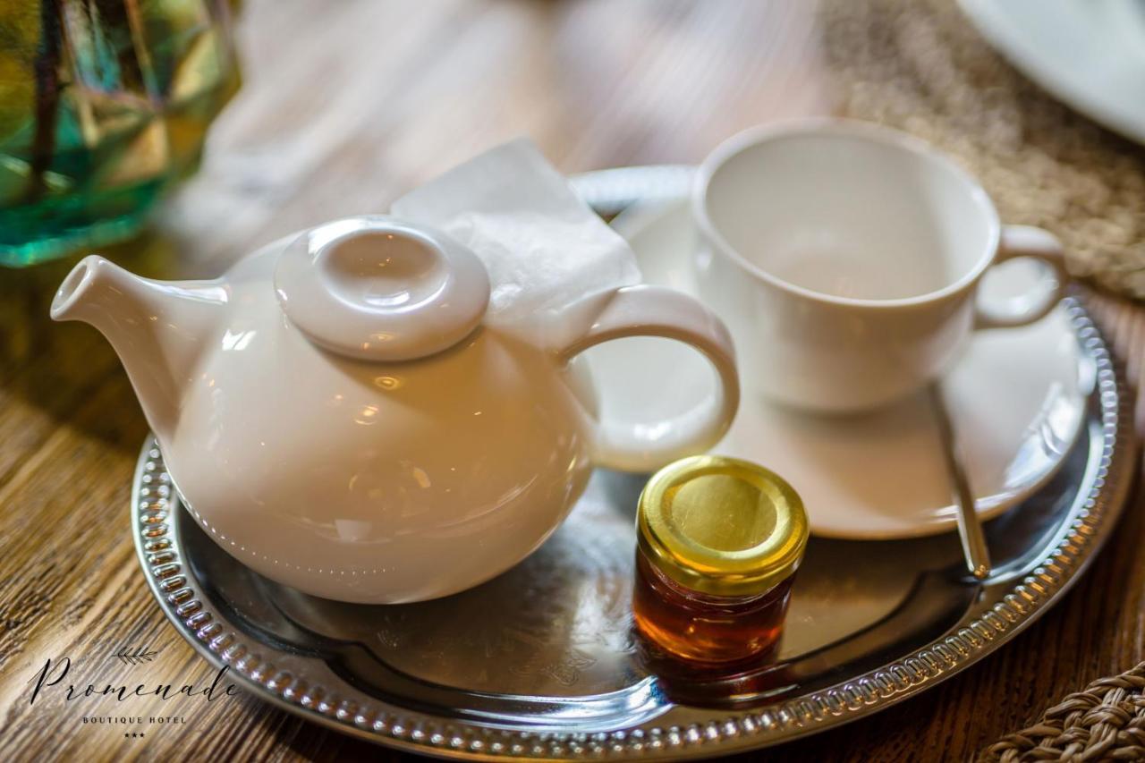 Hotel Residence Promenade Burgas Zewnętrze zdjęcie A tea set