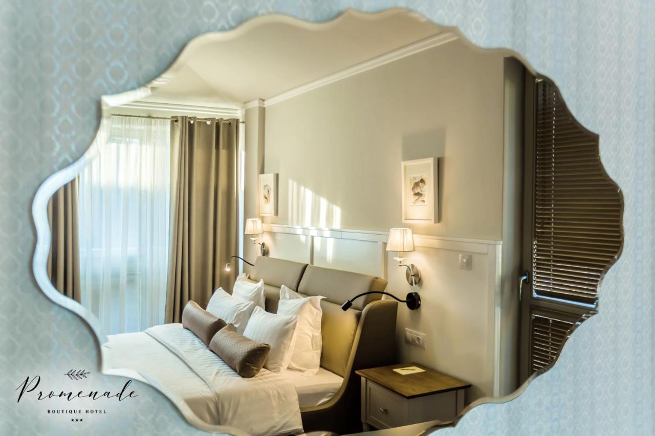 Hotel Residence Promenade Burgas Zewnętrze zdjęcie A room at the hotel