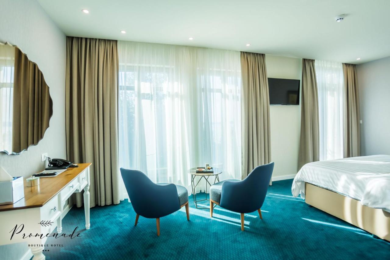 Hotel Residence Promenade Burgas Zewnętrze zdjęcie A room at the hotel